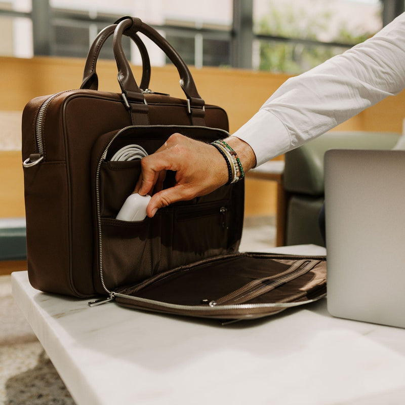 Alto Briefcase - Most Functional Briefcase for Men from Oak & Rove