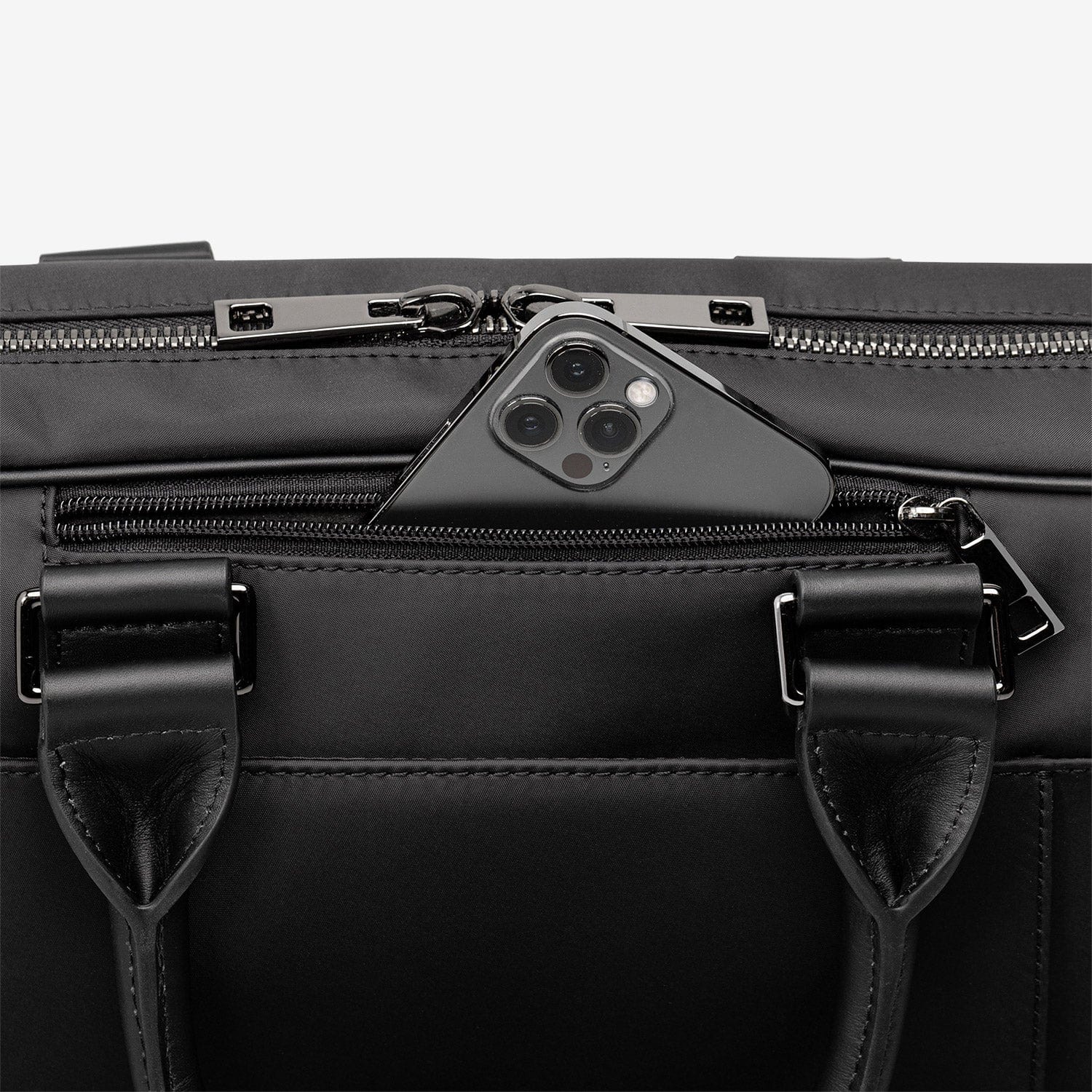 Samsonite Leather Slim Laptop Briefcase for 15.6